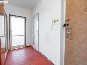 Prodej bytu 3+1, Praha - Komořany, Na Poustkách, 77 m2