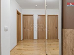 Prodej bytu 3+kk, Praha, Svatošových, 75 m2