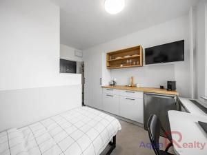Prodej bytu 1+kk, Karlovy Vary, Fibichova, 18 m2