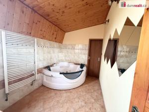 Prodej rodinného domu, Zašová, 300 m2