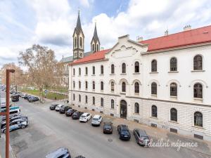 Pronájem bytu 2+kk, Praha - Karlín, Peckova, 64 m2