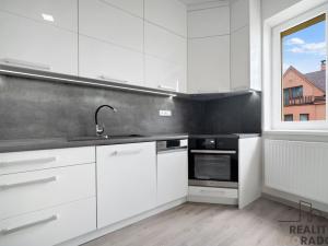 Prodej bytu 2+kk, Hlinsko, Máchova, 55 m2