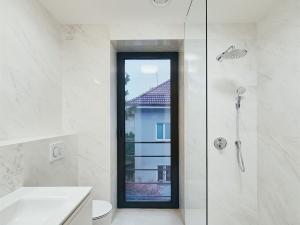 Pronájem bytu 4+kk, Praha - Podolí, Nad cihelnou, 142 m2
