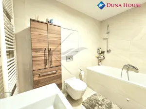 Prodej bytu 1+kk, Praha - Žižkov, Ke kapslovně, 64 m2