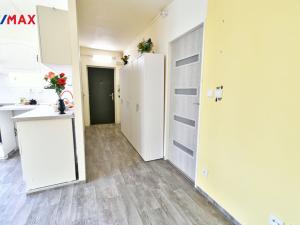 Pronájem bytu 2+kk, Hradec Králové - Pražské Předměstí, V Koutech, 44 m2
