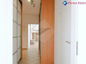 Pronájem bytu 2+kk, Praha - Záběhlice, Mattioliho, 64 m2