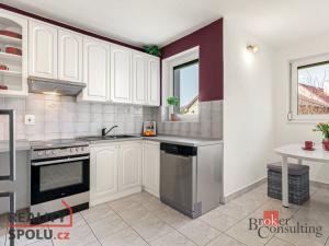 Prodej rodinného domu, Lešany, 230 m2