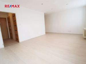 Pronájem bytu 1+kk, Praha - Černý Most, Doležalova, 34 m2