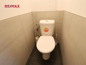 Pronájem bytu 1+kk, Praha - Černý Most, Doležalova, 34 m2