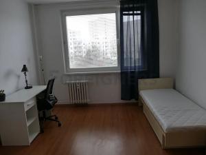 Pronájem pokoje, Pardubice, K Rozvodně, 16 m2