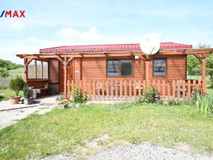 Prodej pozemku, Lužany, 1376 m2