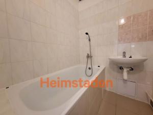 Pronájem bytu 1+kk, Havířov - Město, U Stromovky, 23 m2