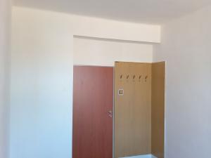 Pronájem kanceláře, Mariánské Lázně, Tepelská, 12 m2