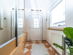Prodej rodinného domu, Klecany, Nad Vyhlídkou, 156 m2