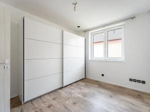 Prodej rodinného domu, Drnholec, Janečkova, 144 m2