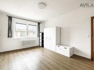 Prodej bytu 3+kk, Jesenice, Budějovická, 89 m2