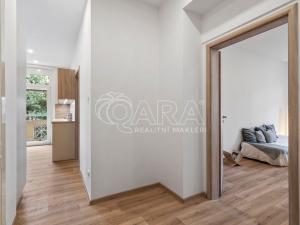 Prodej bytu 3+1, Praha - Libeň, Valčíkova, 72 m2