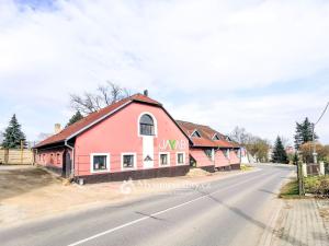 Prodej obchodního prostoru, Jihlava - Hruškové Dvory, 796 m2