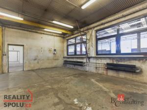 Pronájem výrobních prostor, Hradec Králové - Slezské Předměstí, Výrobní, 1059 m2