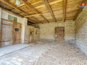 Prodej rodinného domu, Kněževes, Pražská, 67 m2