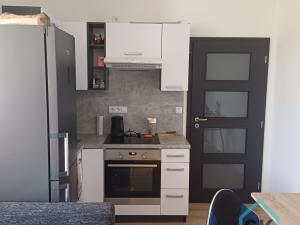 Pronájem bytu 2+kk, Krnov - Pod Cvilínem, Fűgnerova, 45 m2