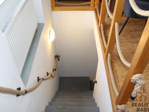 Prodej rodinného domu, Káraný, K Přívozu, 224 m2