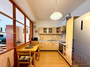 Prodej bytu 2+kk, Vyškov, Smetanovo nábřeží, 67 m2