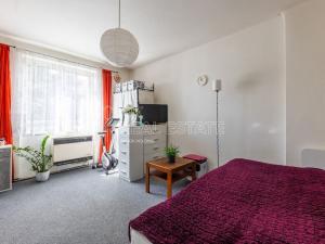 Prodej bytu 1+1, Nýřany, Dlouhá, 35 m2
