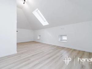 Pronájem bytu 3+kk, Velký Újezd, Přerovská, 85 m2