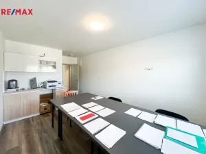 Prodej kanceláře, Štěchovice, Krátká, 300 m2