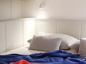 Prodej obchodního prostoru, Praha - Smíchov, Na Valentince, 100 m2