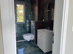Prodej bytu 2+kk, Kruče, Černá Hora, 89 m2