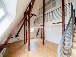 Pronájem bytu 3+1, Praha - Josefov, Pařížská, 168 m2
