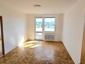 Pronájem bytu 2+1, Zlín, Sokolská, 65 m2