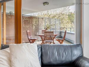 Pronájem bytu 3+kk, Praha - Liboc, Naardenská, 127 m2