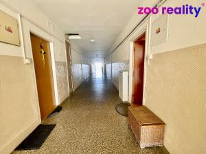 Prodej bytu 3+1, Chvaletice, Obránců míru, 58 m2