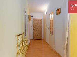 Prodej bytu 2+1, Opava, Holasická, 59 m2