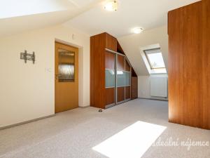 Pronájem bytu 5+kk, Praha - Kolovraty, Meduňková, 150 m2