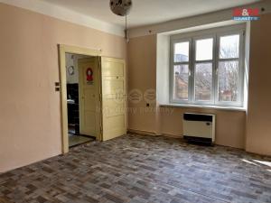 Prodej bytu 1+1, Praha, Komunardů, 37 m2