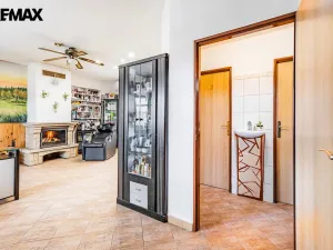 Prodej rodinného domu, Byšice, 5. května, 300 m2