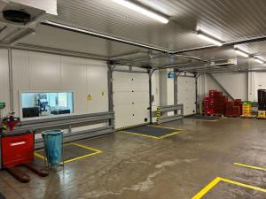 Pronájem skladu, Panenské Břežany, 6000 m2