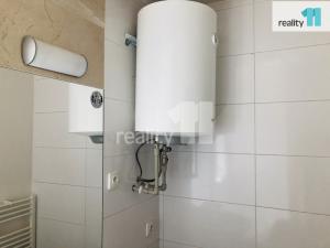 Pronájem bytu 2+1, Praha - Hrdlořezy, Českobrodská, 75 m2