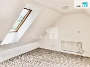 Pronájem bytu 2+1, Praha - Hrdlořezy, Českobrodská, 75 m2