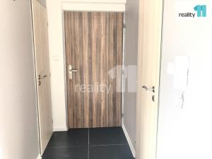 Pronájem bytu 2+1, Praha - Hrdlořezy, Českobrodská, 75 m2