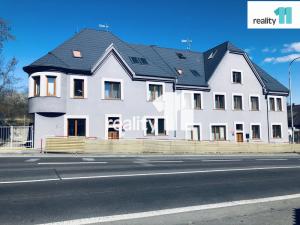 Pronájem bytu 2+1, Praha - Hrdlořezy, Českobrodská, 75 m2