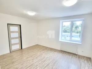 Prodej bytu 2+kk, Praha - Hrdlořezy, Českobrodská, 75 m2