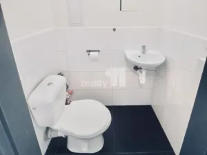 Prodej bytu 2+kk, Praha - Hrdlořezy, Českobrodská, 75 m2