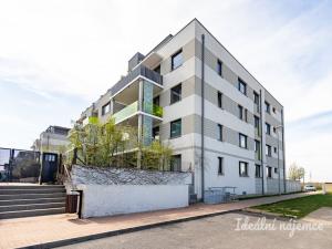 Pronájem bytu 2+kk, Praha - Dolní Chabry, Poštova, 51 m2
