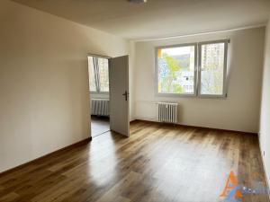 Pronájem bytu 2+1, Chomutov, Kyjická, 65 m2