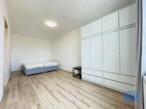 Pronájem bytu 2+kk, Plzeň - Jižní Předměstí, Kotkova, 33 m2